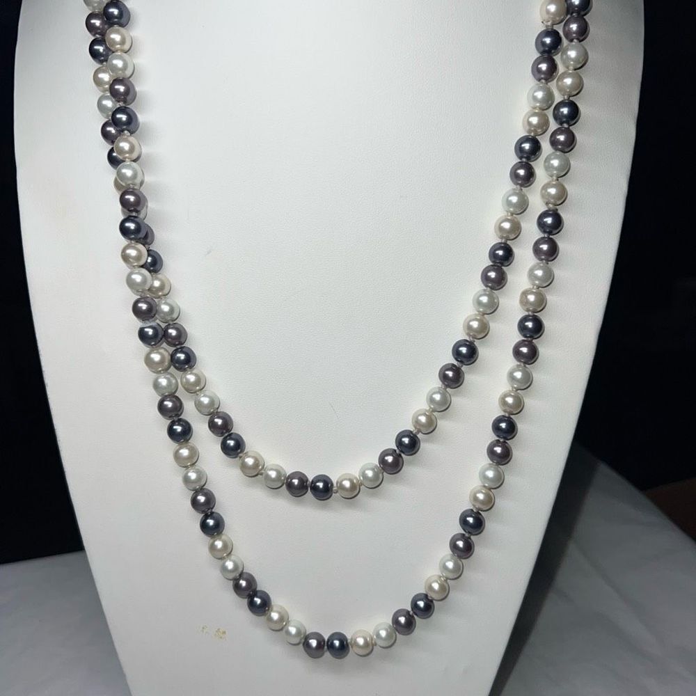 Vintage Multi Color Faux Pearl Necklace (shown doubled)
